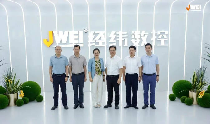 e6ee9515-1b5a-4772-ad9f-96c147097c52.png